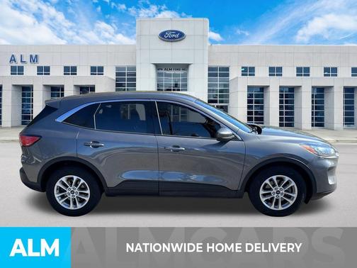2021 Ford Escape SE