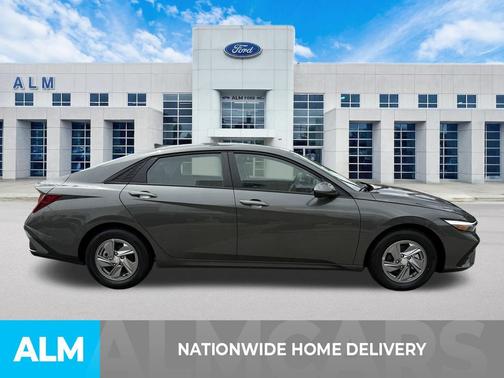 Amazon Gray 2025 Hyundai ELANTRA SE