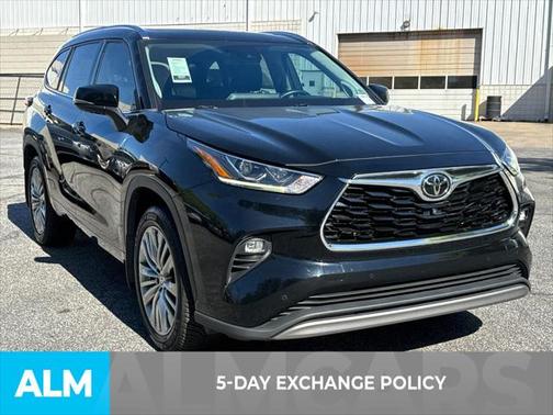 2022 Toyota Highlander Platinum