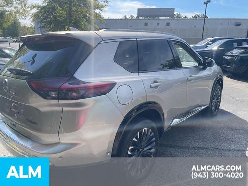 2024 Nissan Rogue Platinum