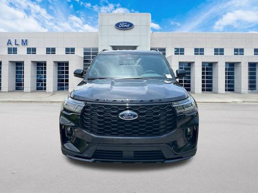 AGATE BLACK METALLIC 2026 Ford Explorer ST-Line