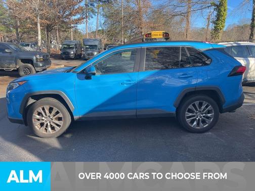 2019 Toyota RAV4 XLE Premium