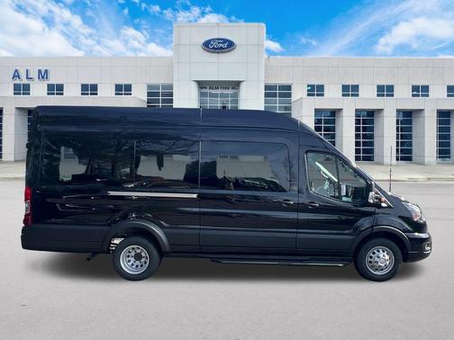 2026 Ford Transit-350 XLT