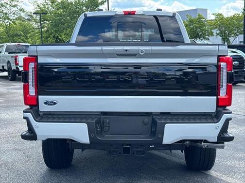 2025 Ford F-250 Platinum