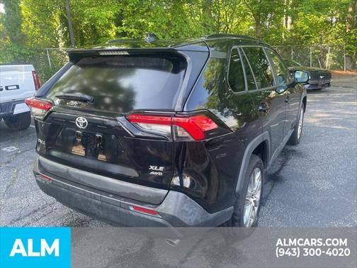 2021 Toyota RAV4 XLE Premium
