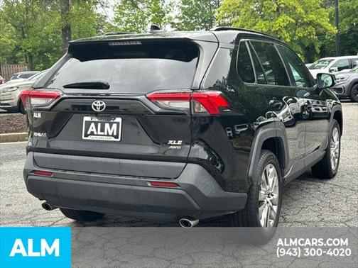 2021 Toyota RAV4 XLE Premium
