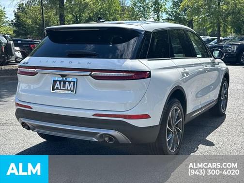 2023 Lincoln Corsair Standard
