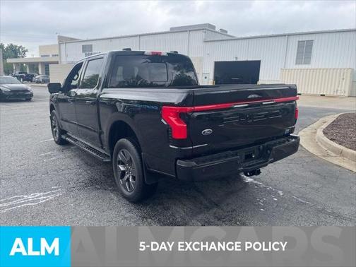 2023 Ford F-150 Lightning LARIAT
