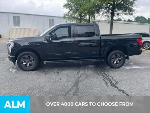 2023 Ford F-150 Lightning LARIAT