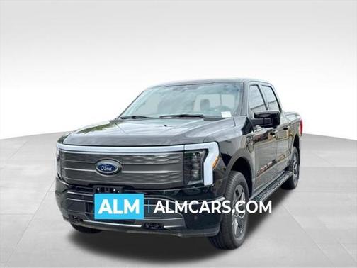2023 Ford F-150 Lightning LARIAT