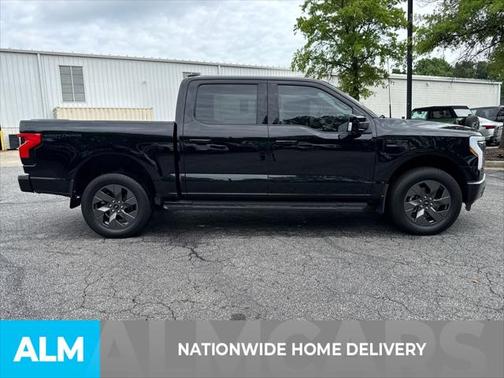 2023 Ford F-150 Lightning LARIAT
