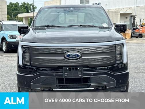 2023 Ford F-150 Lightning LARIAT