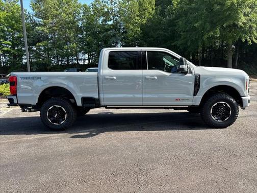 2025 Ford F-250 Lariat