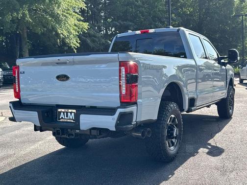 2025 Ford F-250 Lariat