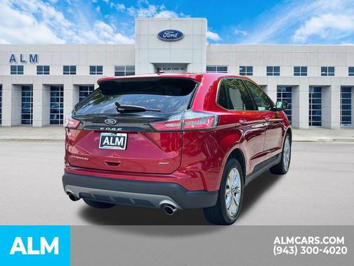 2024 Ford Edge Titanium