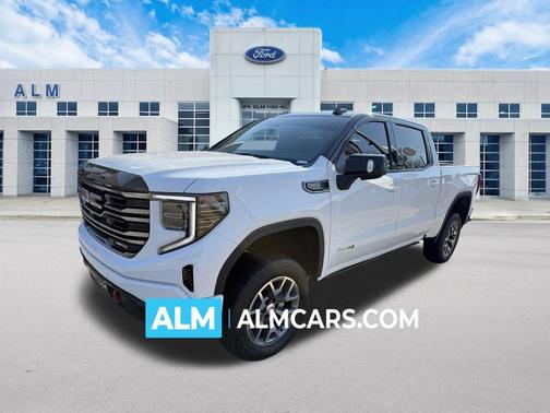 2025 GMC Sierra 1500 AT4