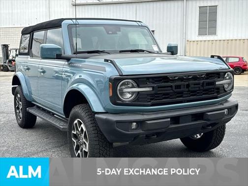 2023 Ford Bronco Outer Banks