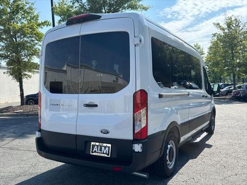 2025 Ford Transit-350 XL