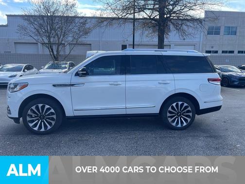 2023 Lincoln Navigator Reserve