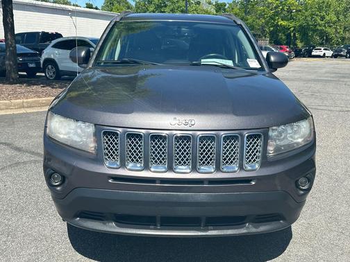 Granite Crystal Metallic Clearcoat 2016 Jeep Compass Latitude