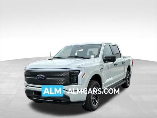 2023 Ford F-150 Lightning XLT