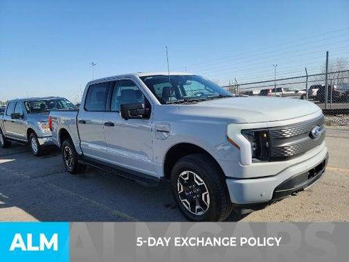 2023 Ford F-150 Lightning XLT