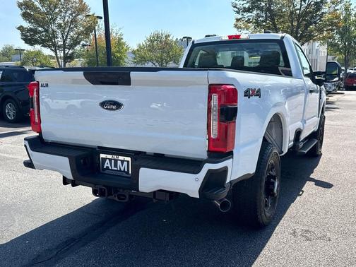 2025 Ford F-350 XL