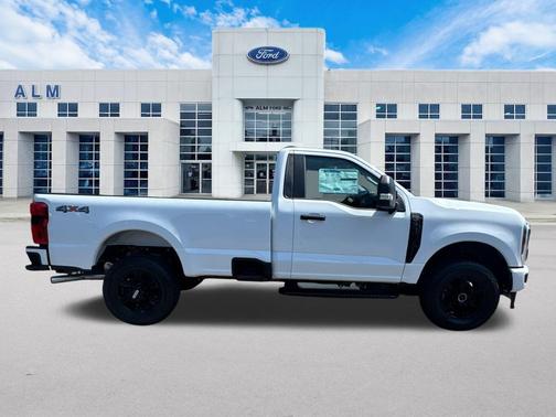 2025 Ford F-350 XL