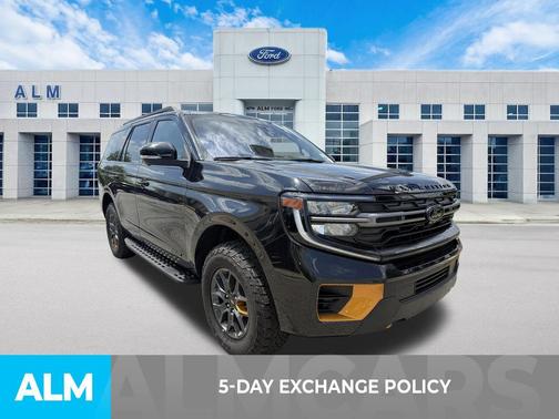 AGATE BLACK METALLIC 2025 Ford Expedition Tremor