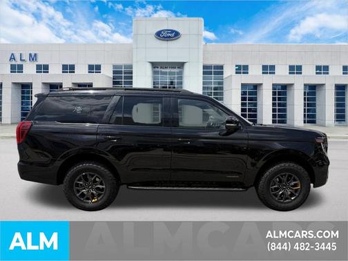 AGATE BLACK METALLIC 2025 Ford Expedition Tremor