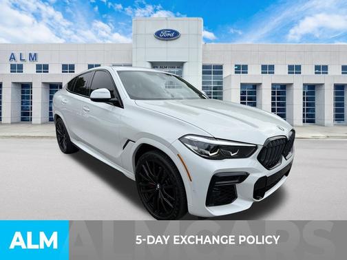Mineral White Metallic 2022 BMW X6 xDrive40i