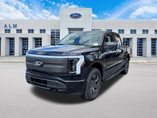 2025 Ford F-150 Lightning Flash