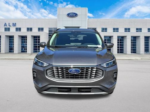 2026 Ford Escape PHEV SE