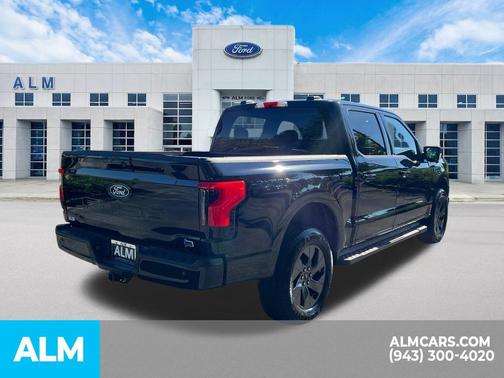 2024 Ford F-150 Lightning Flash