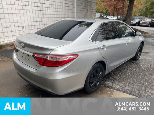 2016 Toyota Camry XLE