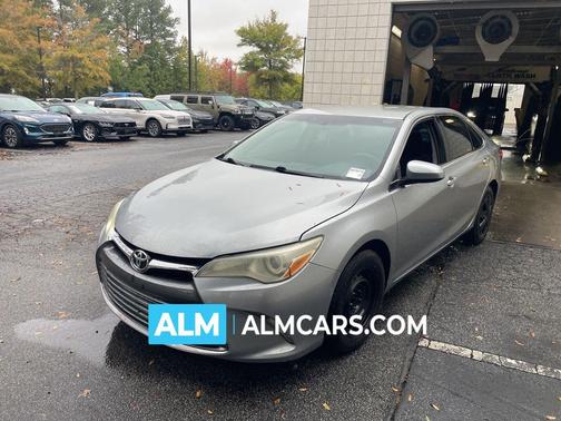 2016 Toyota Camry XLE