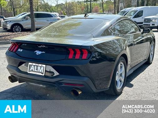 2024 Ford Mustang EcoBoost