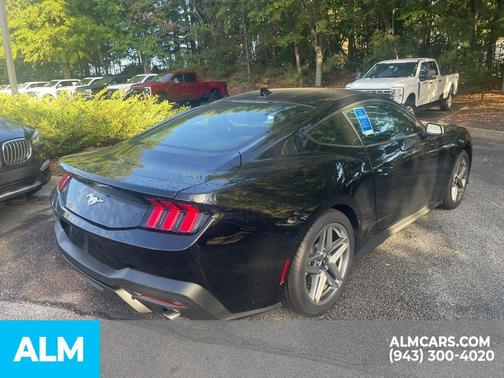 2024 Ford Mustang EcoBoost