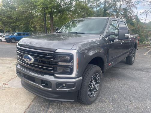 2026 Ford F-350 Platinum