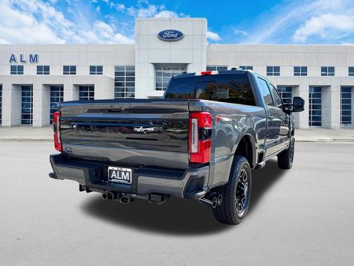 2026 Ford F-350 Platinum