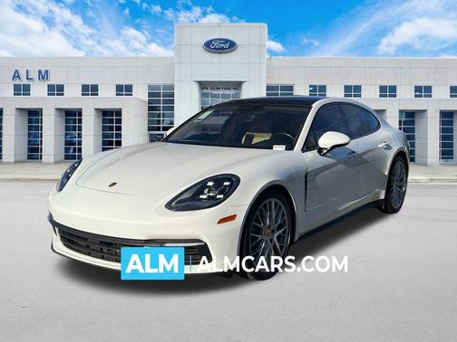2020 Porsche Panamera 4