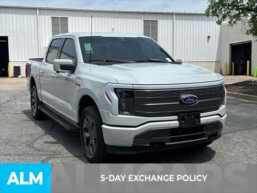 2023 Ford F-150 Lightning LARIAT