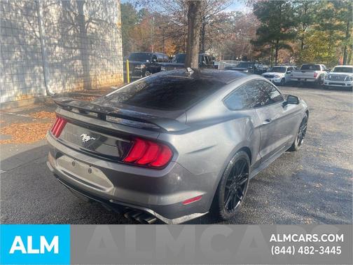 2021 Ford Mustang EcoBoost