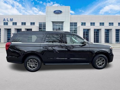 2026 Ford Expedition Max Active 4x2