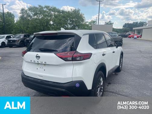 2021 Nissan Rogue S