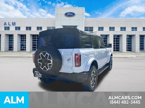 2022 Ford Bronco Outer Banks