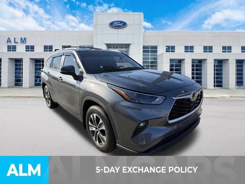 2024 Toyota Highlander XLE