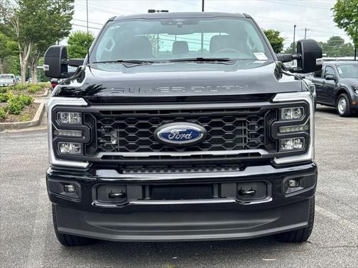 2025 Ford F-250 XL