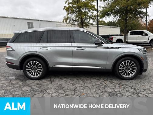 2023 Lincoln Aviator Standard