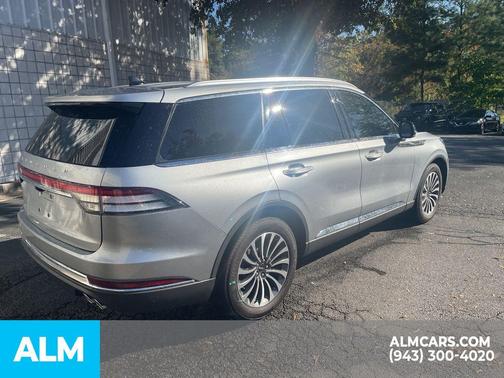 2023 Lincoln Aviator Standard
